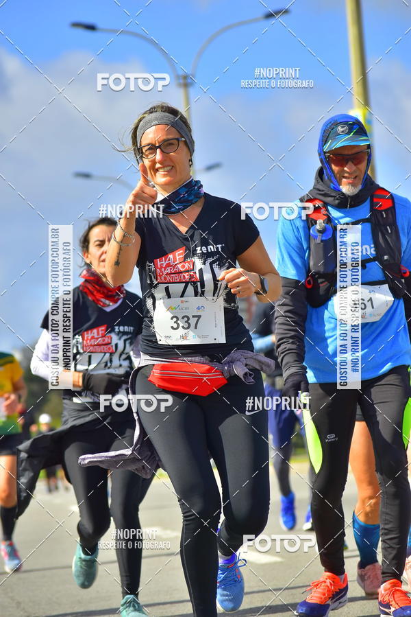 Buy your photos of the eventHalf Maraton Montevideo on Fotop
