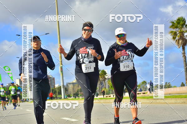 Buy your photos of the eventHalf Maraton Montevideo on Fotop