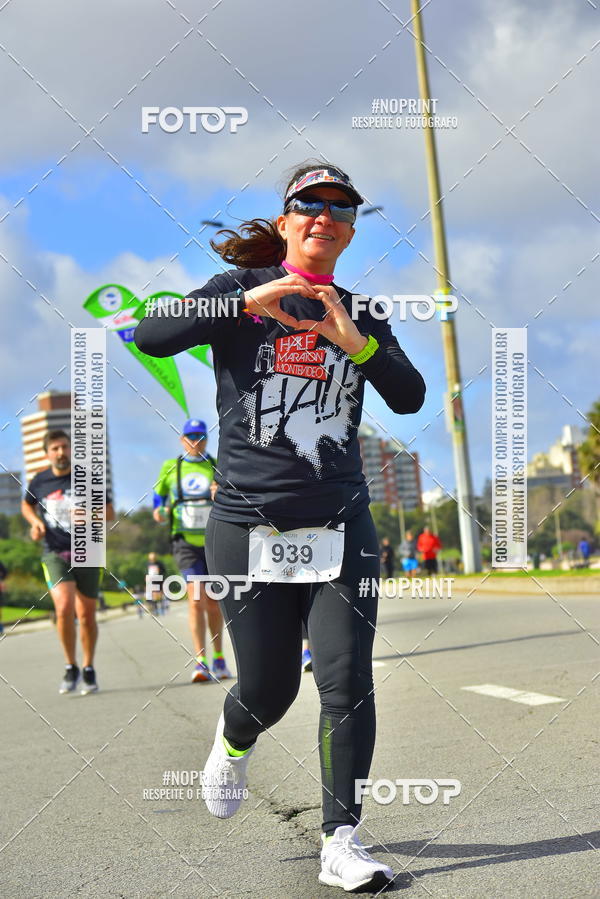 Buy your photos of the eventHalf Maraton Montevideo on Fotop