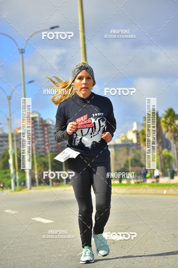 Buy your photos of the eventHalf Maraton Montevideo on Fotop