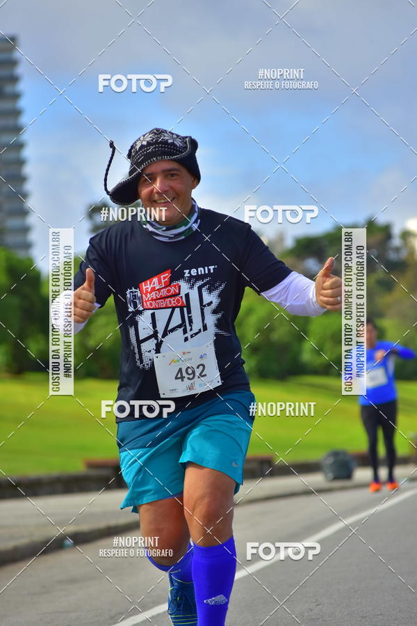 Buy your photos of the eventHalf Maraton Montevideo on Fotop
