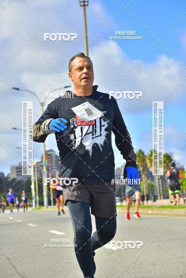 Buy your photos of the eventHalf Maraton Montevideo on Fotop