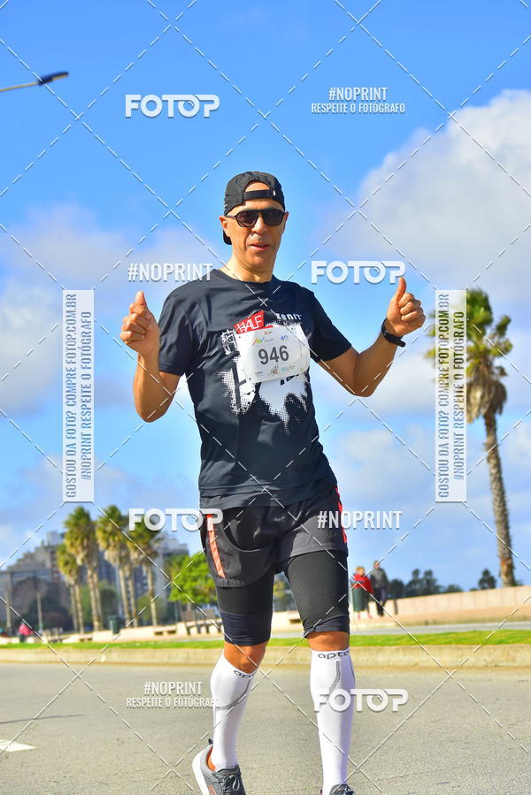 Buy your photos of the eventHalf Maraton Montevideo on Fotop
