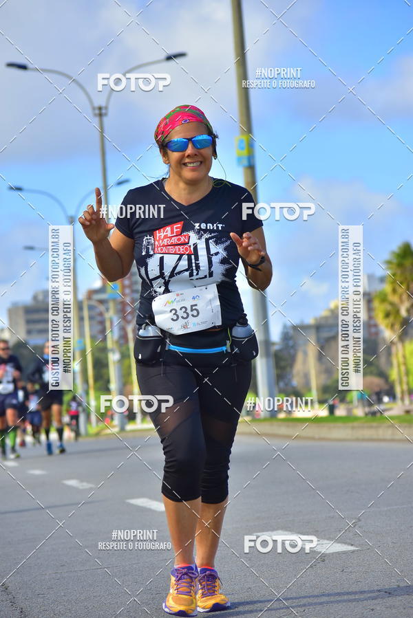 Buy your photos of the eventHalf Maraton Montevideo on Fotop
