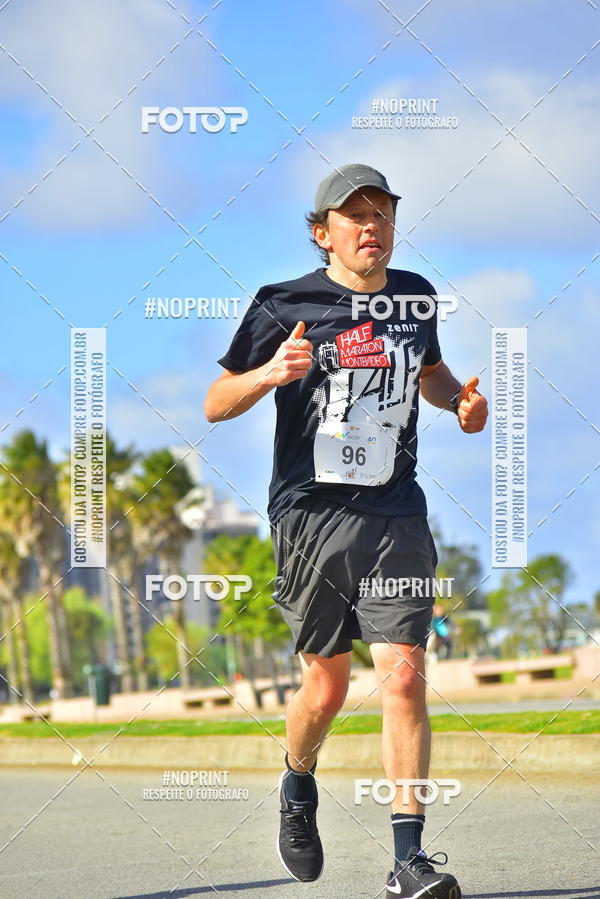 Buy your photos of the eventHalf Maraton Montevideo on Fotop