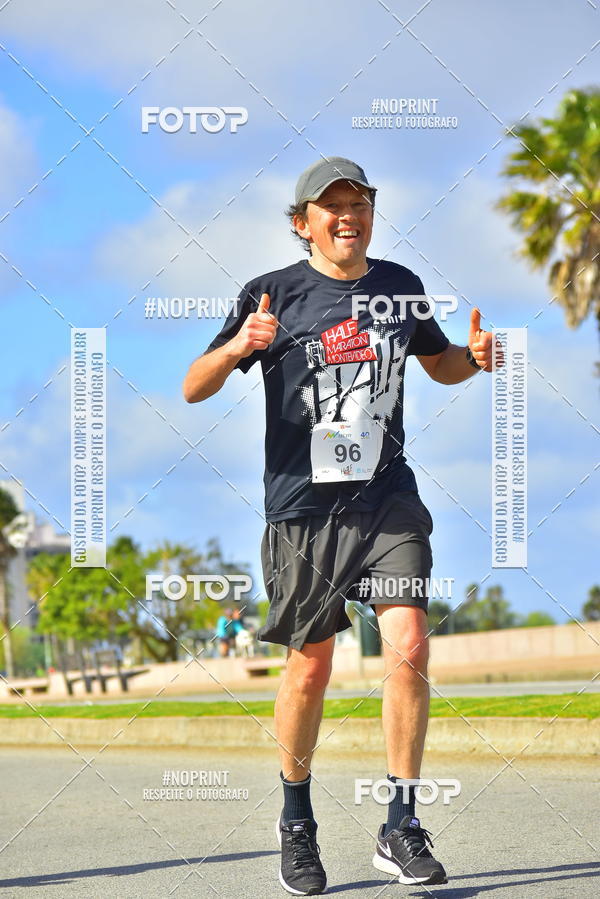 Buy your photos of the eventHalf Maraton Montevideo on Fotop