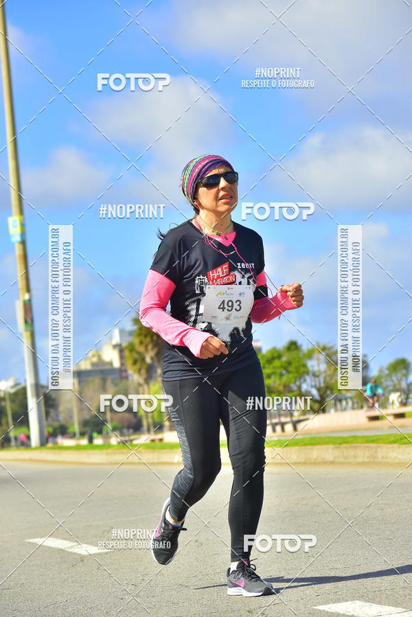 Buy your photos of the eventHalf Maraton Montevideo on Fotop