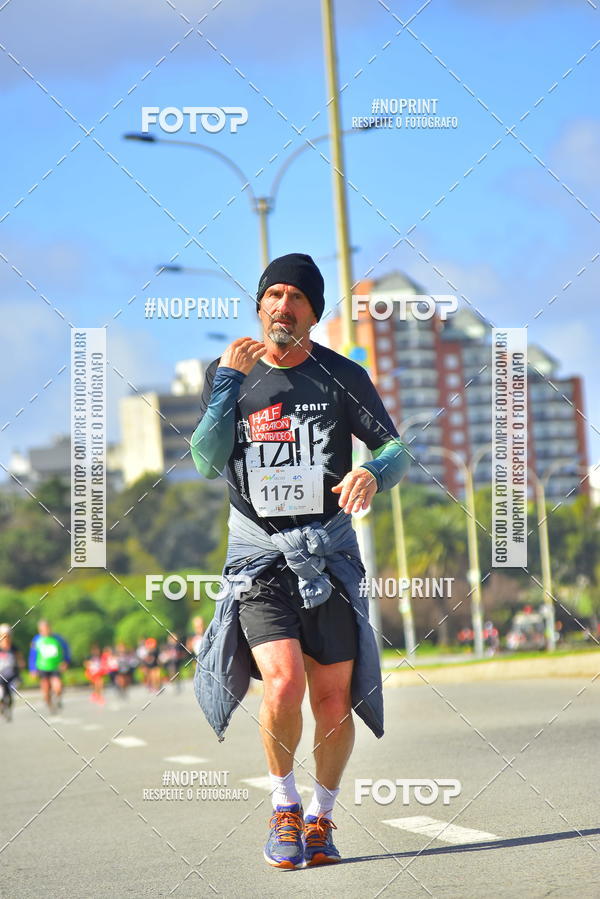 Buy your photos of the eventHalf Maraton Montevideo on Fotop