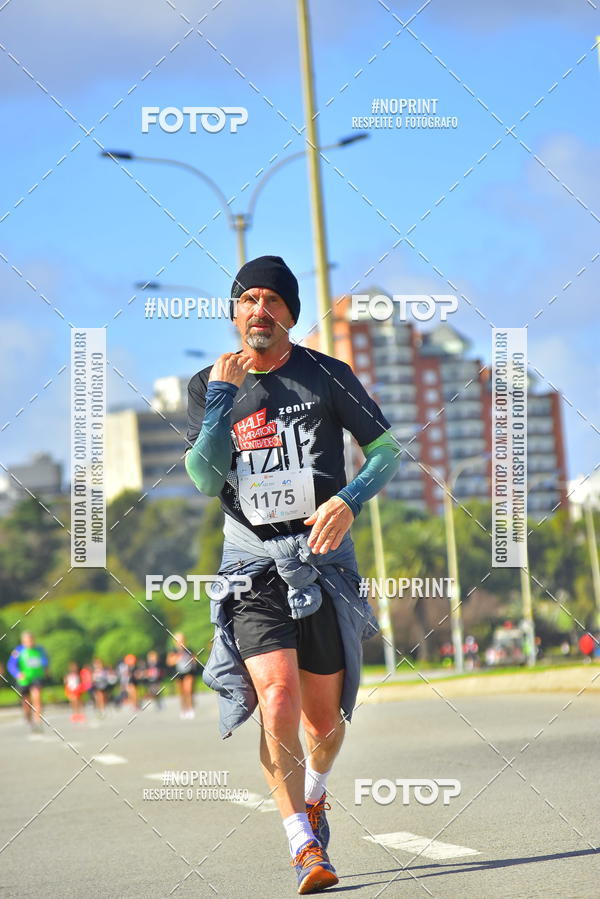 Buy your photos of the eventHalf Maraton Montevideo on Fotop