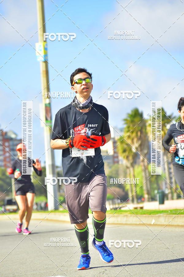 Buy your photos of the eventHalf Maraton Montevideo on Fotop