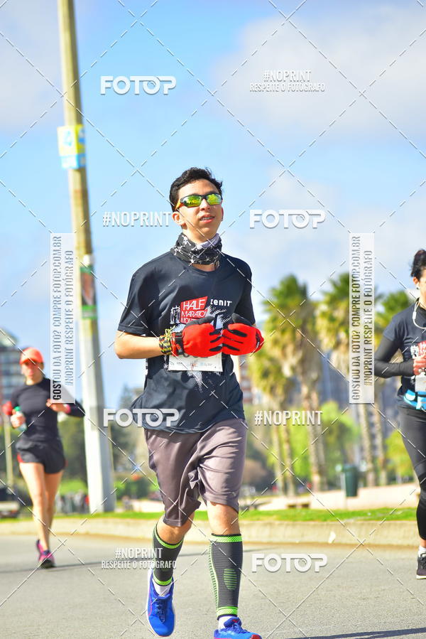 Buy your photos of the eventHalf Maraton Montevideo on Fotop