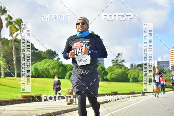 Buy your photos of the eventHalf Maraton Montevideo on Fotop