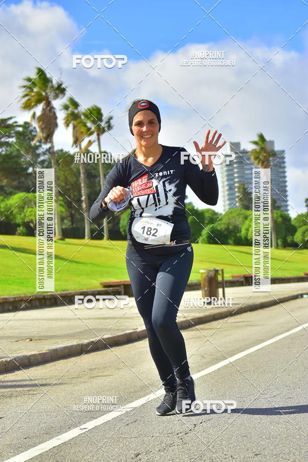 Buy your photos of the eventHalf Maraton Montevideo on Fotop