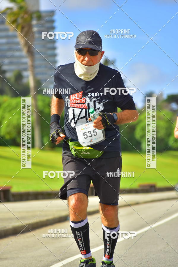 Buy your photos of the eventHalf Maraton Montevideo on Fotop