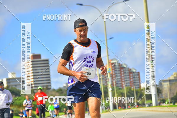 Buy your photos of the eventHalf Maraton Montevideo on Fotop