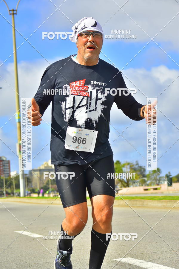 Buy your photos of the eventHalf Maraton Montevideo on Fotop