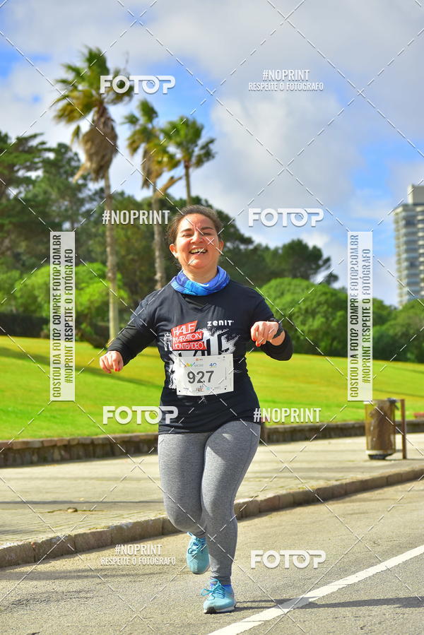 Buy your photos of the eventHalf Maraton Montevideo on Fotop