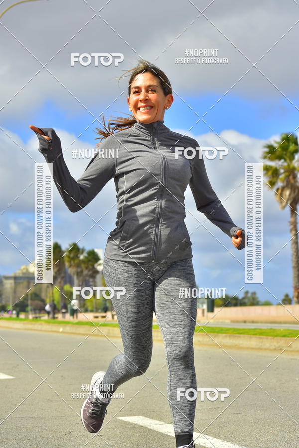 Buy your photos of the eventHalf Maraton Montevideo on Fotop