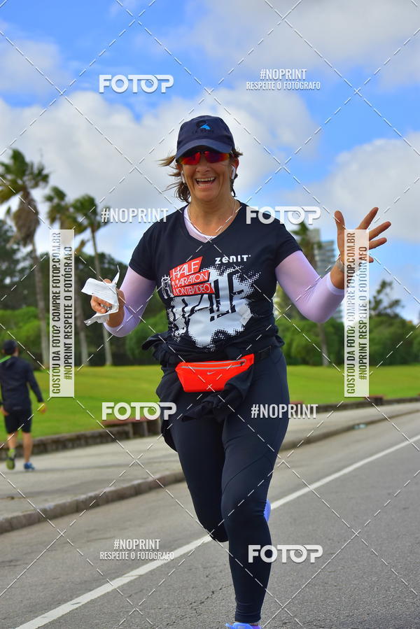 Buy your photos of the eventHalf Maraton Montevideo on Fotop