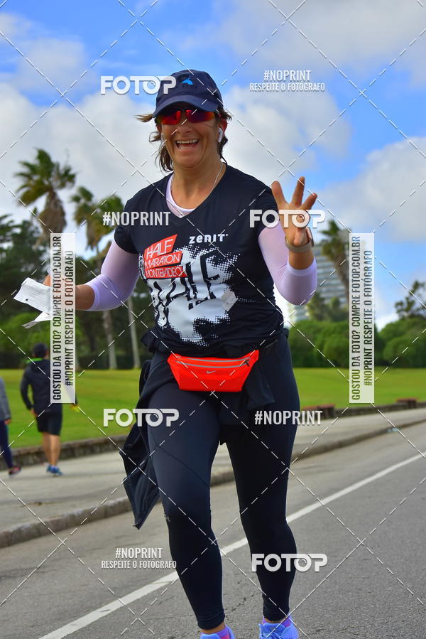 Buy your photos of the eventHalf Maraton Montevideo on Fotop