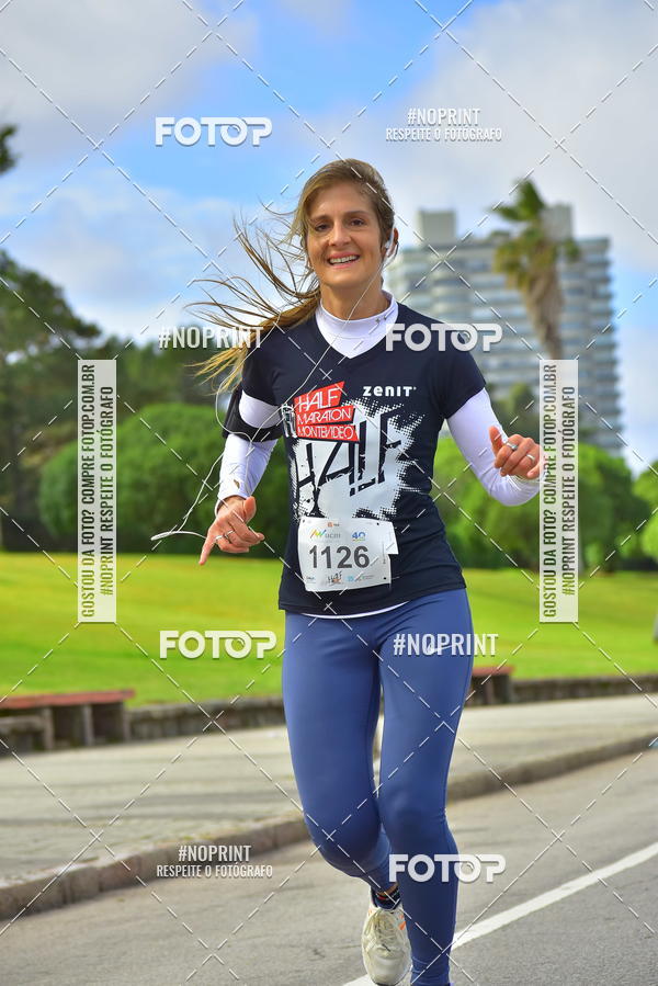 Buy your photos of the eventHalf Maraton Montevideo on Fotop