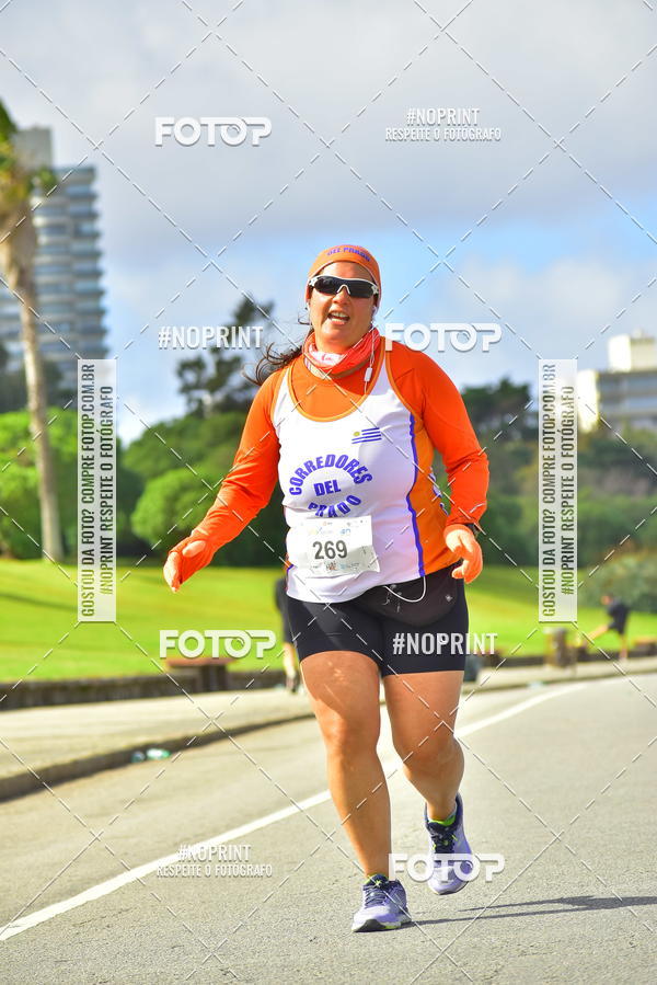 Buy your photos of the eventHalf Maraton Montevideo on Fotop