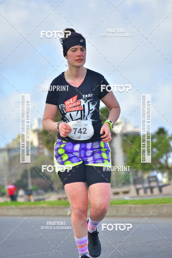 Buy your photos of the eventHalf Maraton Montevideo on Fotop