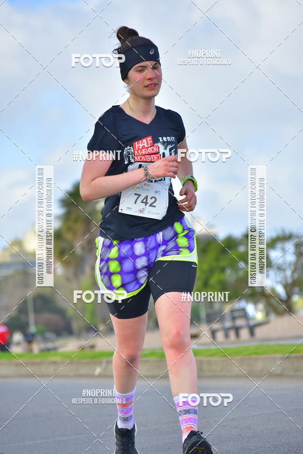 Buy your photos of the eventHalf Maraton Montevideo on Fotop