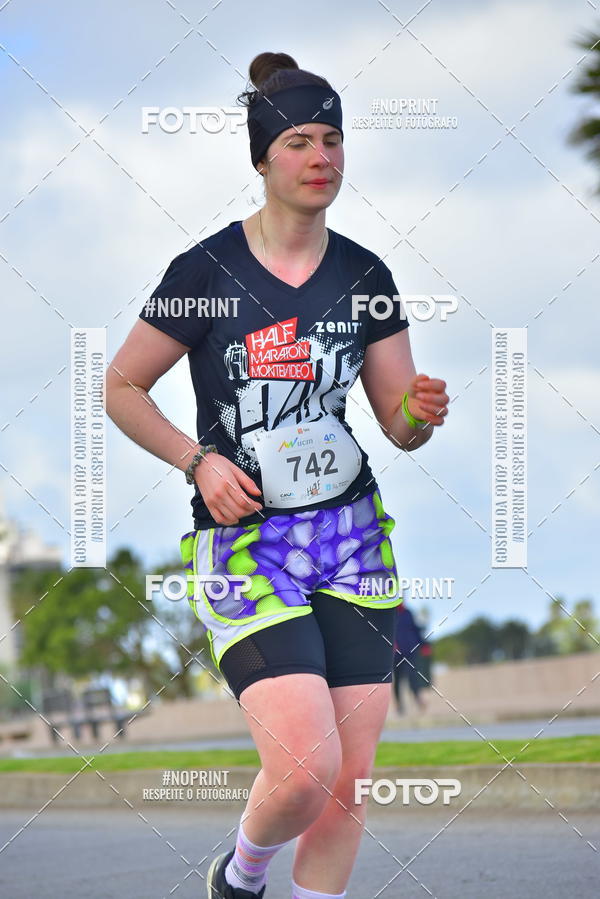 Buy your photos of the eventHalf Maraton Montevideo on Fotop