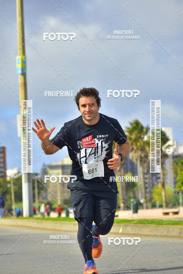 Buy your photos of the eventHalf Maraton Montevideo on Fotop