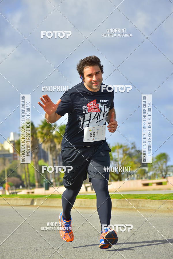 Buy your photos of the eventHalf Maraton Montevideo on Fotop