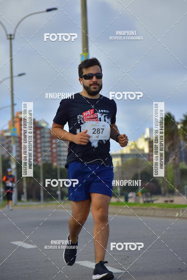 Buy your photos of the eventHalf Maraton Montevideo on Fotop