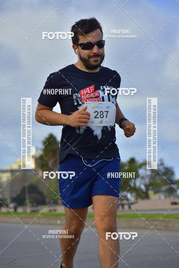 Buy your photos of the eventHalf Maraton Montevideo on Fotop
