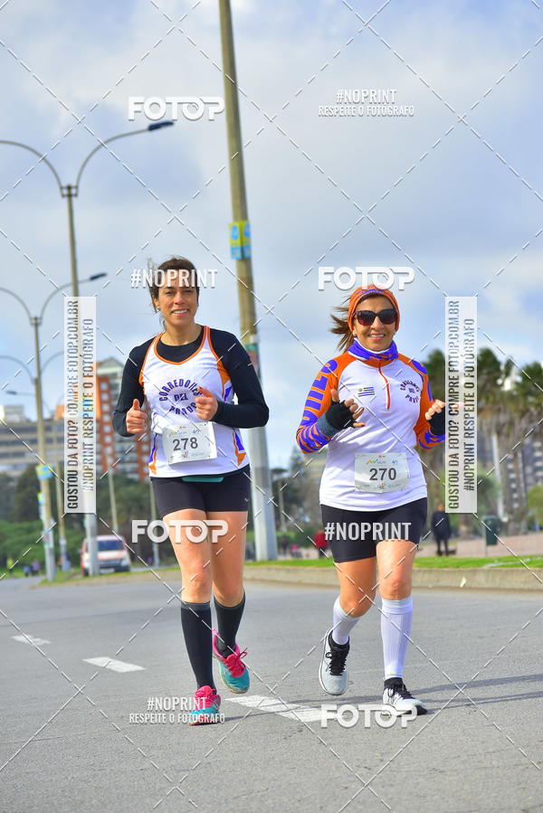 Buy your photos of the eventHalf Maraton Montevideo on Fotop