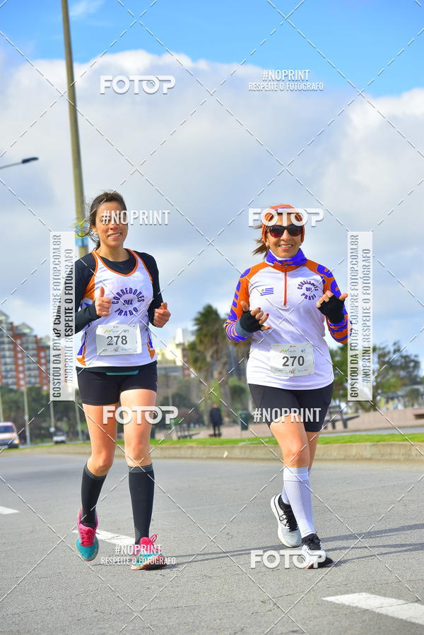 Buy your photos of the eventHalf Maraton Montevideo on Fotop