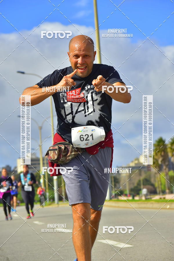 Buy your photos of the eventHalf Maraton Montevideo on Fotop