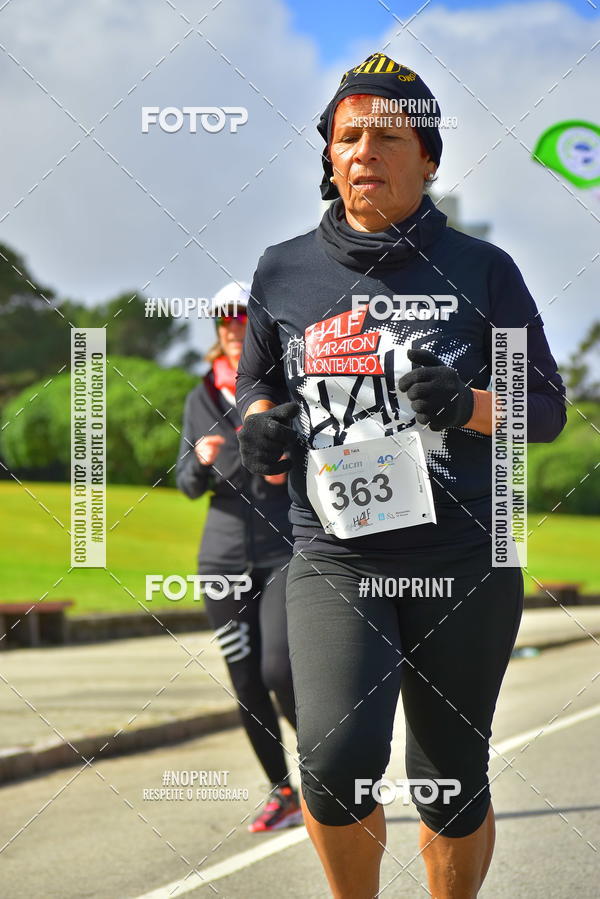 Buy your photos of the eventHalf Maraton Montevideo on Fotop