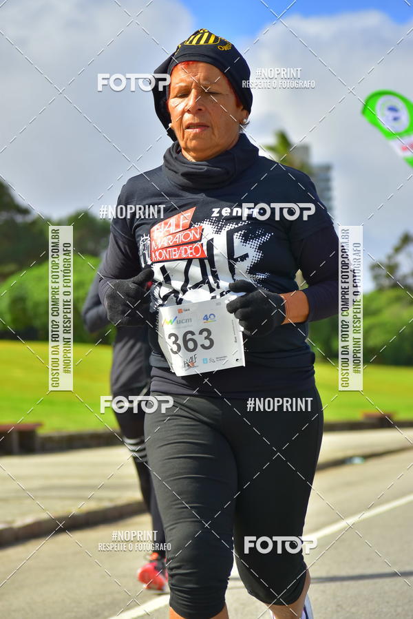 Buy your photos of the eventHalf Maraton Montevideo on Fotop