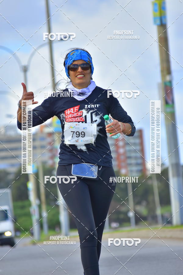 Buy your photos of the eventHalf Maraton Montevideo on Fotop