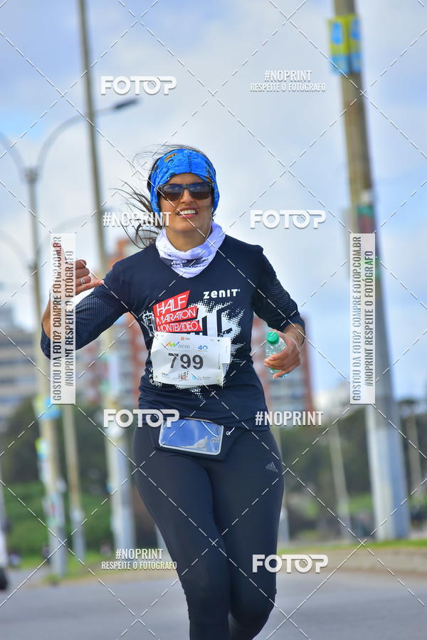 Buy your photos of the eventHalf Maraton Montevideo on Fotop