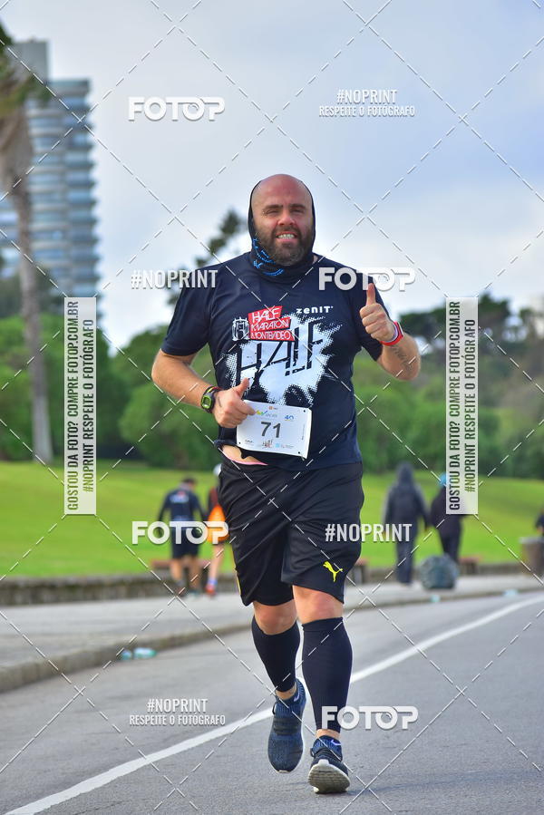 Buy your photos of the eventHalf Maraton Montevideo on Fotop
