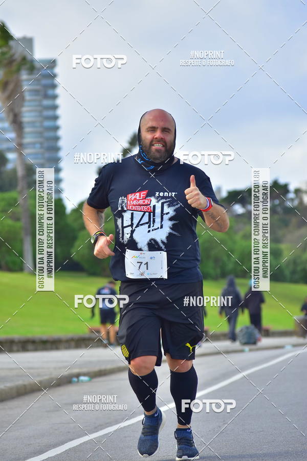 Buy your photos of the eventHalf Maraton Montevideo on Fotop