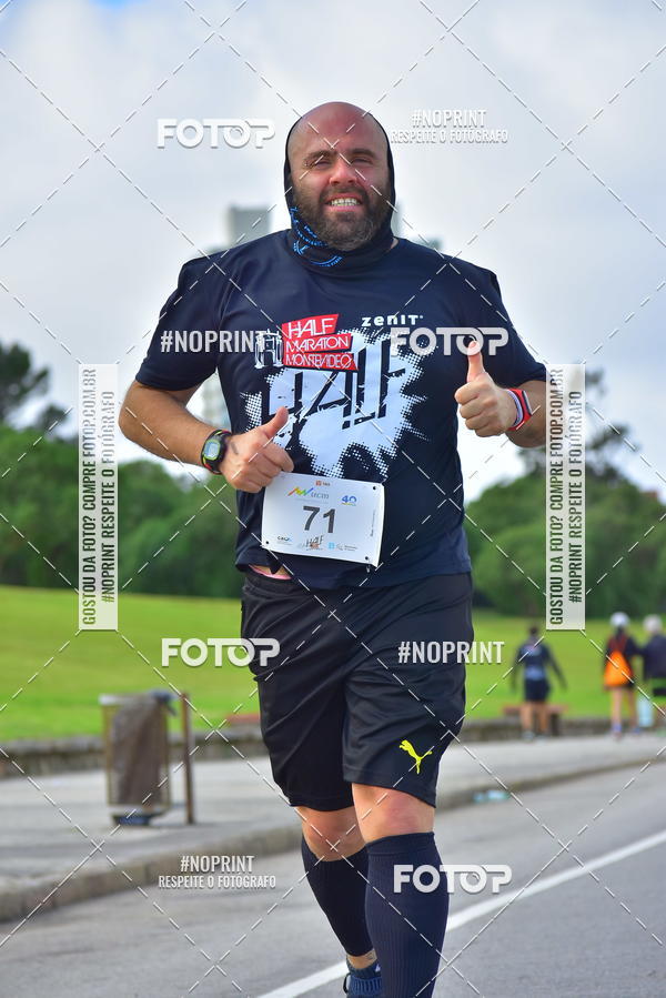 Buy your photos of the eventHalf Maraton Montevideo on Fotop