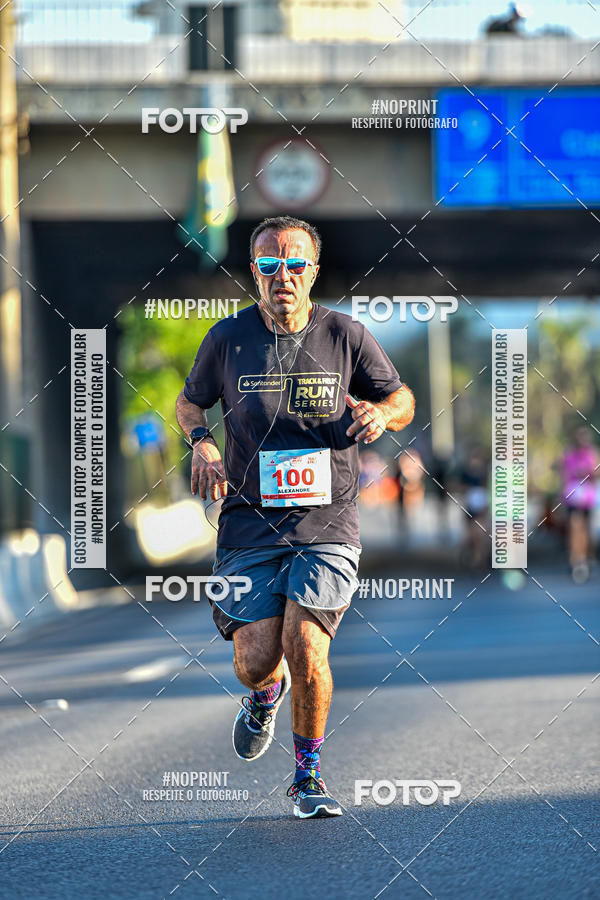 Buy your photos of the eventSANTANDER TRACK&FIELD RUN SERIES - SHOPPING ELDORADO on Fotop
