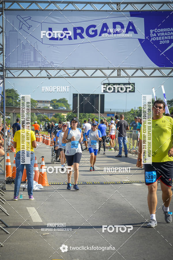 Buy your photos of the event9 Corrida da Virada Joseense 2019 - 5K e 15 K on Fotop