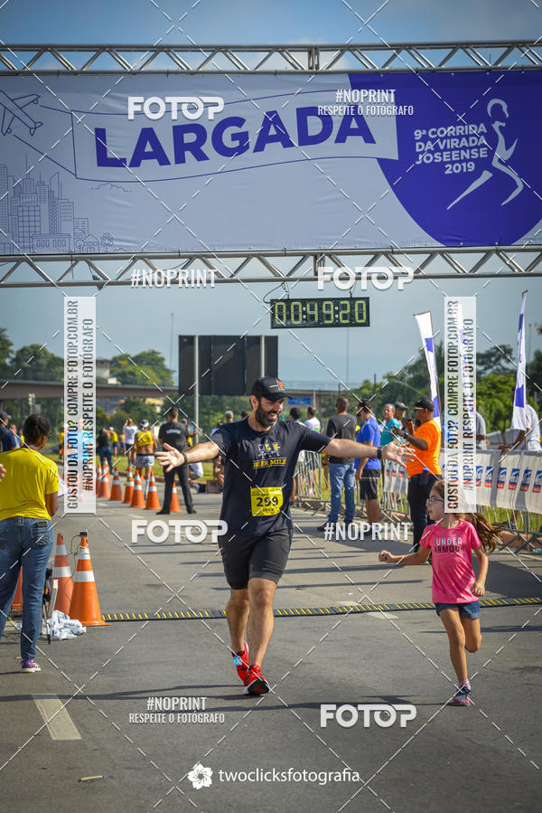 Buy your photos of the event9 Corrida da Virada Joseense 2019 - 5K e 15 K on Fotop