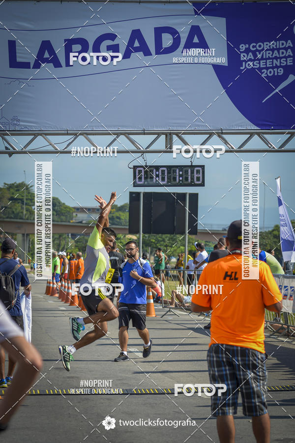 Buy your photos of the event9 Corrida da Virada Joseense 2019 - 5K e 15 K on Fotop