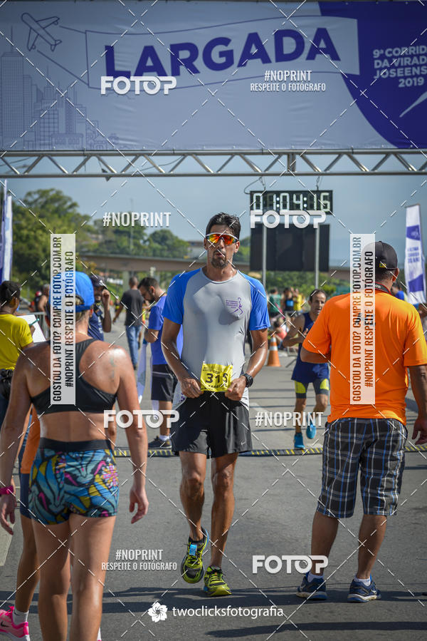 Buy your photos of the event9 Corrida da Virada Joseense 2019 - 5K e 15 K on Fotop