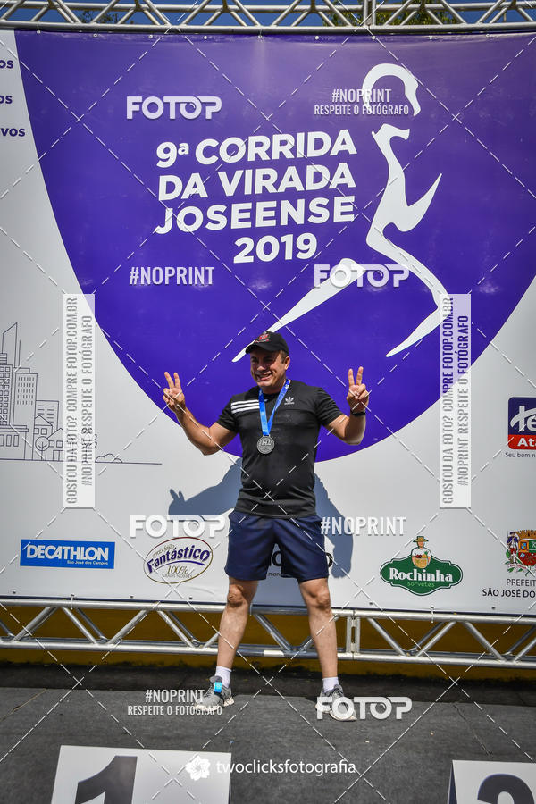 Buy your photos of the event9 Corrida da Virada Joseense 2019 - 5K e 15 K on Fotop