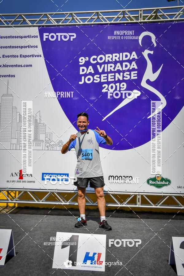 Buy your photos of the event9 Corrida da Virada Joseense 2019 - 5K e 15 K on Fotop